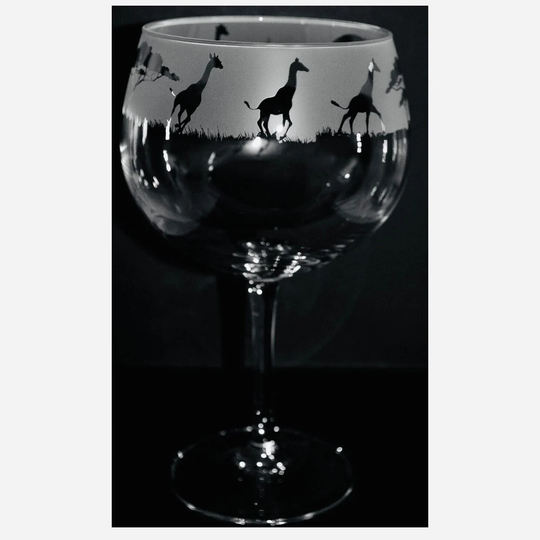 70Cl Glass Gin Balloon With Giraffe Frieze Design