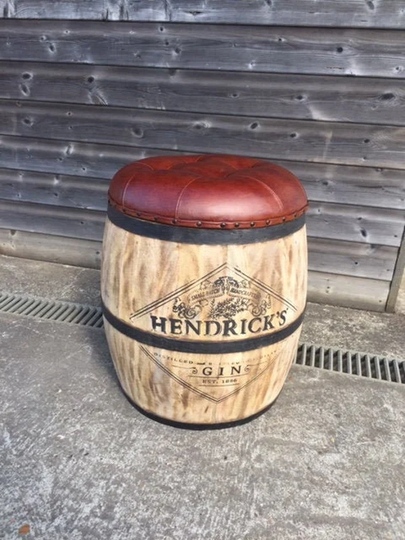 Wooden Barrel With Removeable Padded Leather Seat For Storage Gin