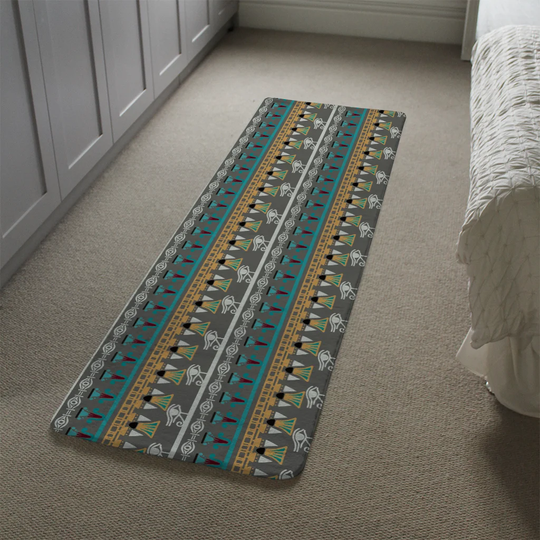 Leonhardt Tribal Art, Egyptian Vintage Ethnic Silhouettes Designer Shaggy Grey/Gold Rug
