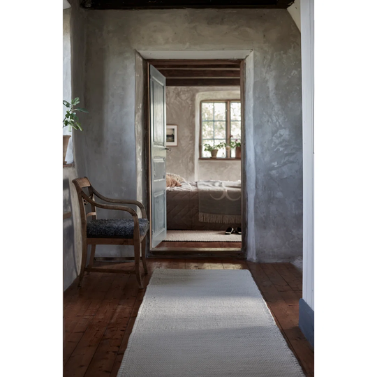 Eloise Handwoven Wool White Rug