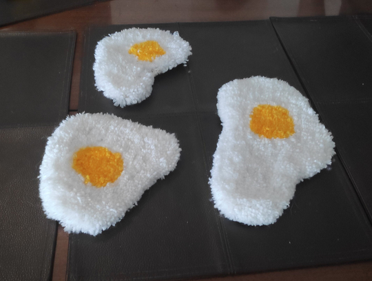 Mini Egg Rug Coaster Mousepad