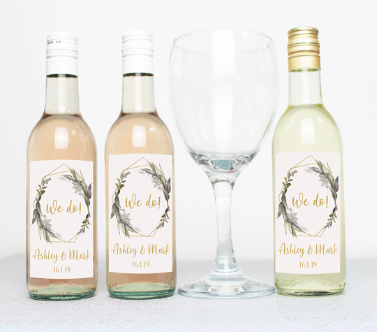Mini Wine Bottles Wedding - Fall Favors Favors For Guests in Bulk