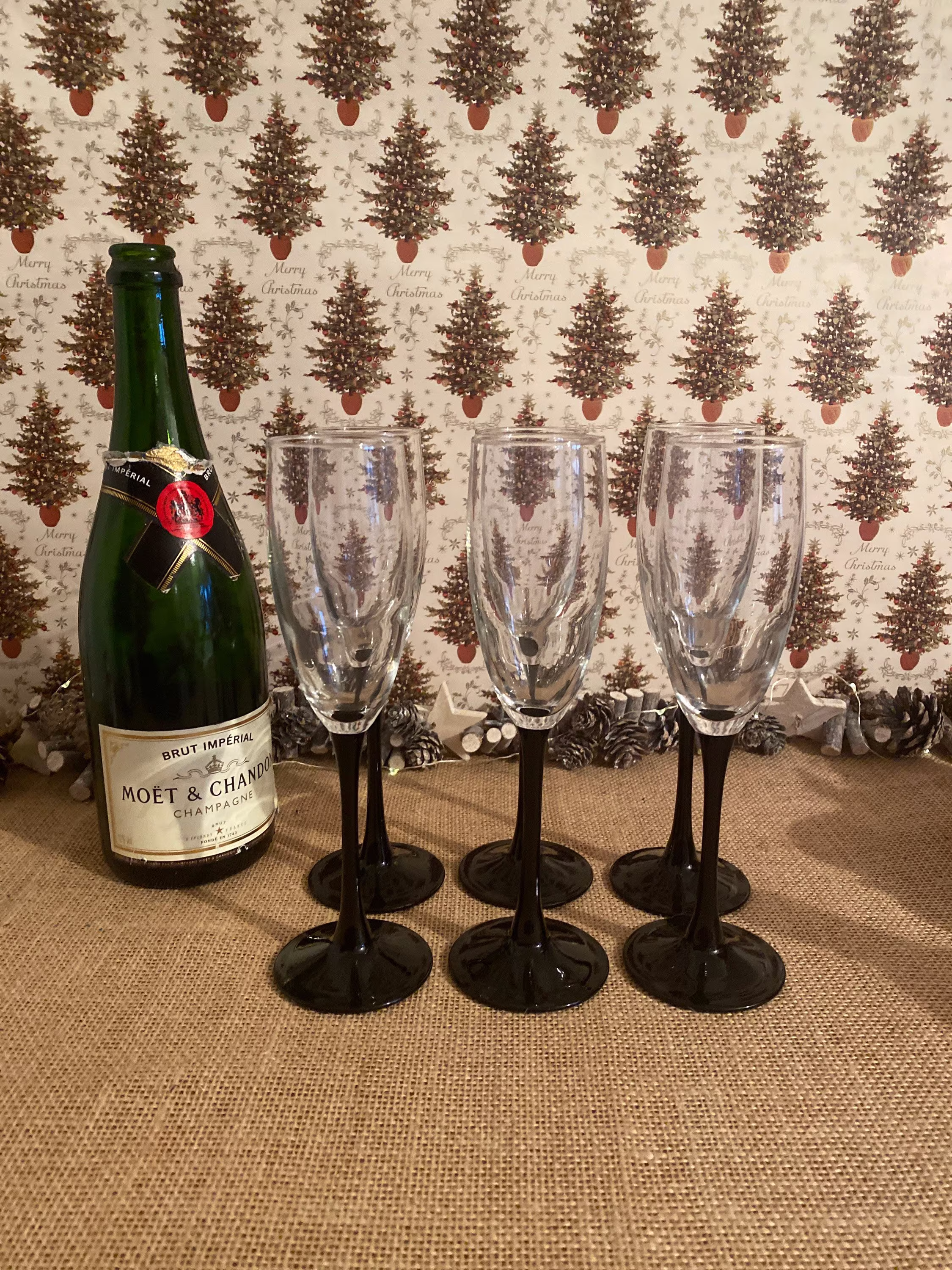A Delightful Set Of Six French Vintage Luminarc Clear Crystal Black Stemmed Glass Champagne, Prosecco Flutes