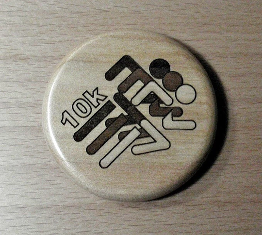 10K - Fridge Magnet
