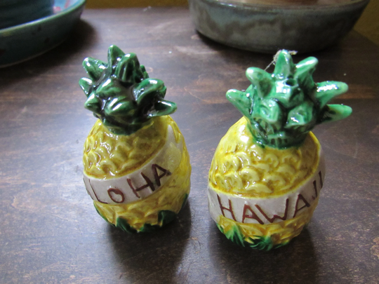 Vintage Japanese Ceramic Salt & Pepper Shakers
