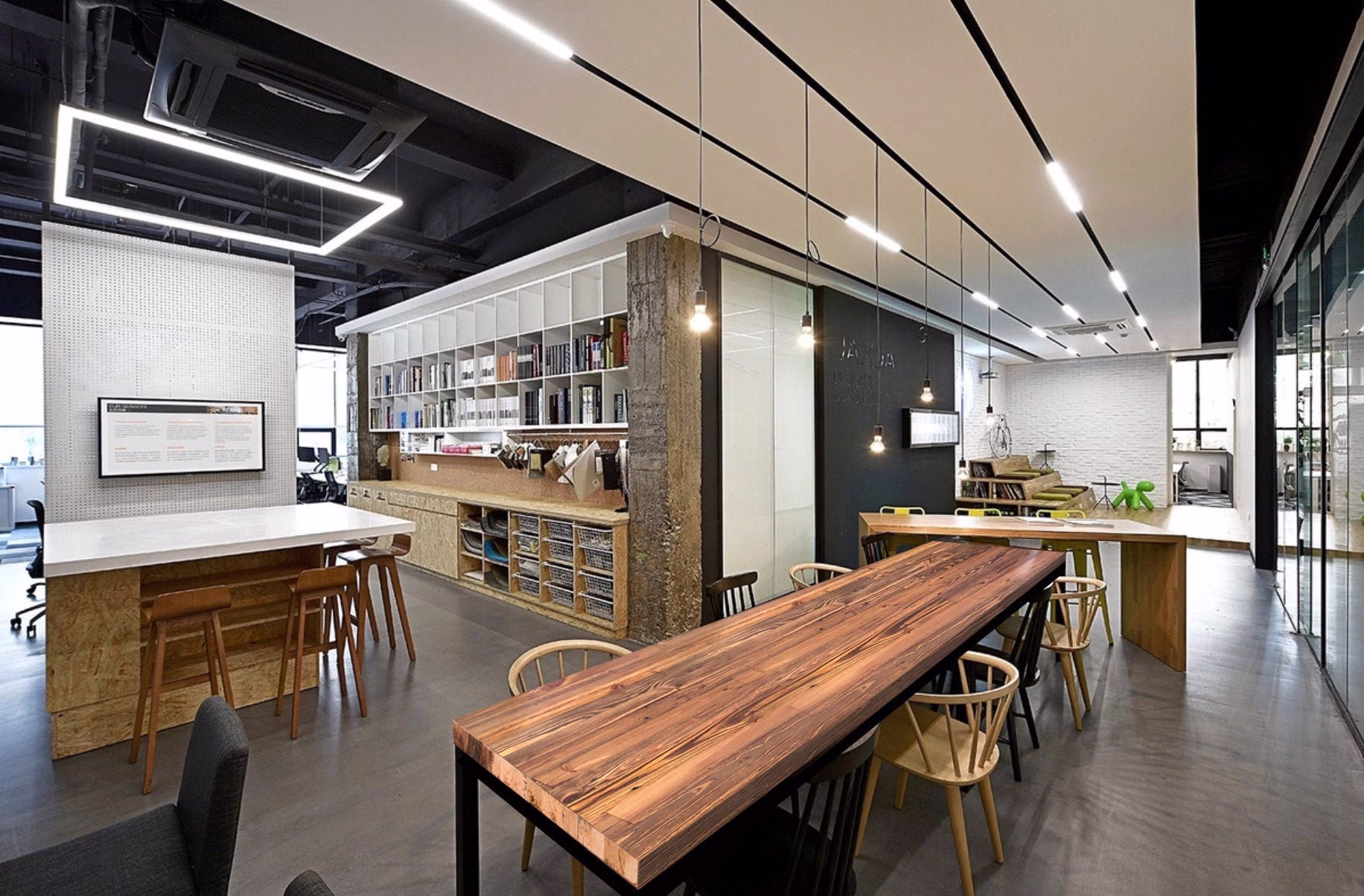 Modern Reclaimed Wood Dining Table in Your Choice Of Wood Finish/Thickness & Size