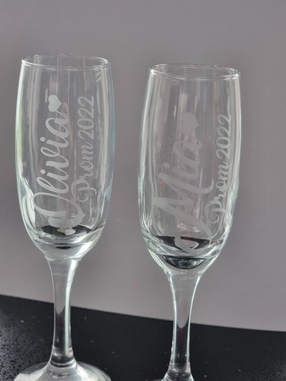 Personalised Etched Champagne Glass Perfect For Special Occasions Wedding Prom Engagement & Birthdays