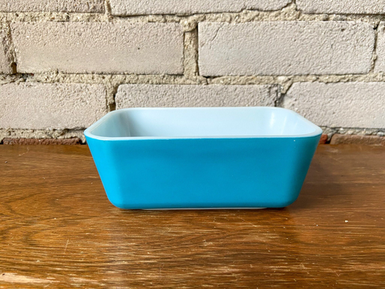 Pyrex 502 Blue Refrigerator Dish Vintage