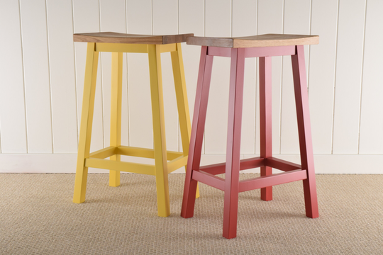Brand New 4 Bar Isu Curved Oak Top Clockhouse Kitchen Dining Stool