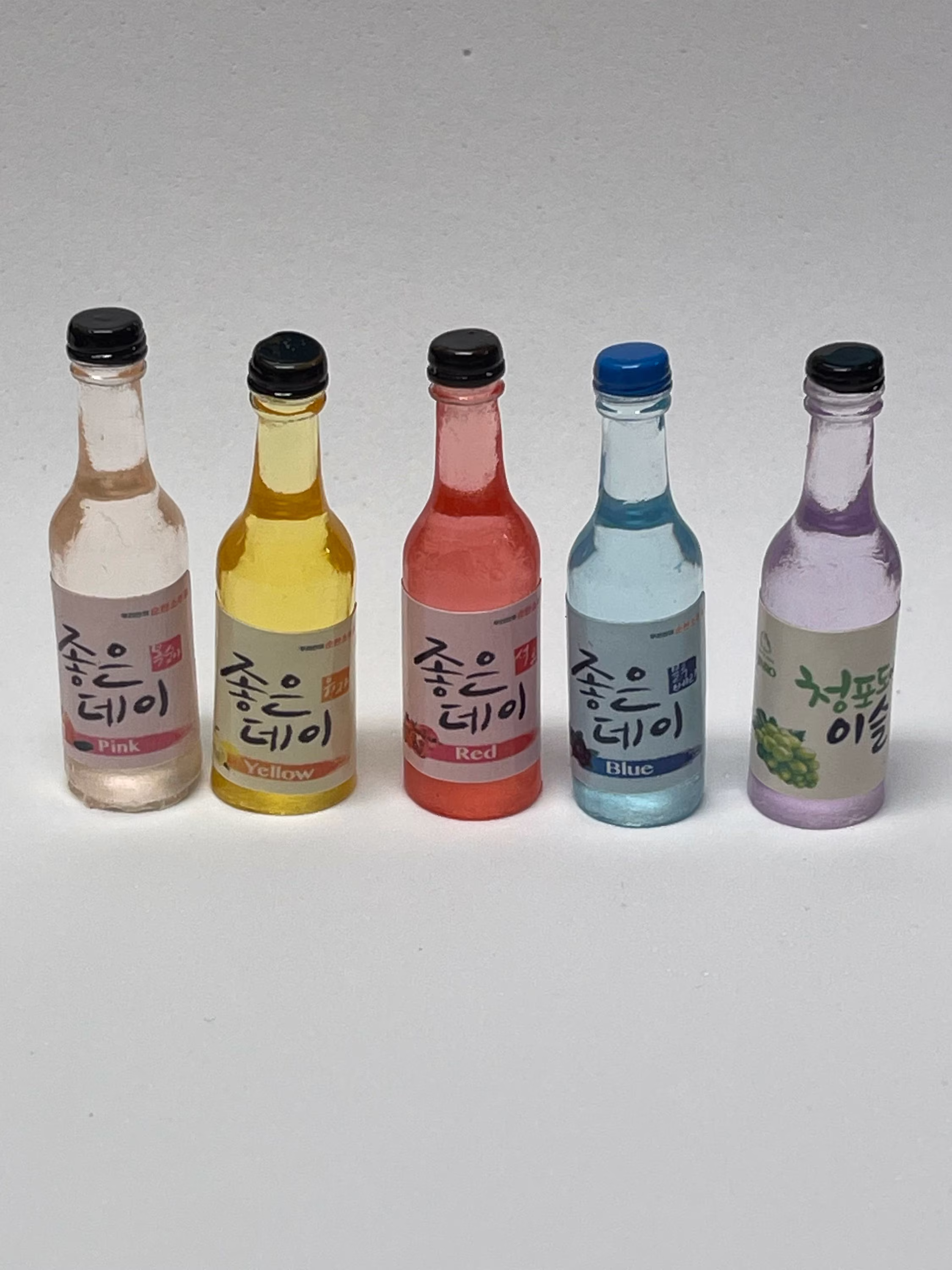 2 Pcs Mini Korean Cute Soju Alcohol Beer Bottle Charms For Jewelry & Crafting, Diy Pendant Charms, Dollhouse Miniature