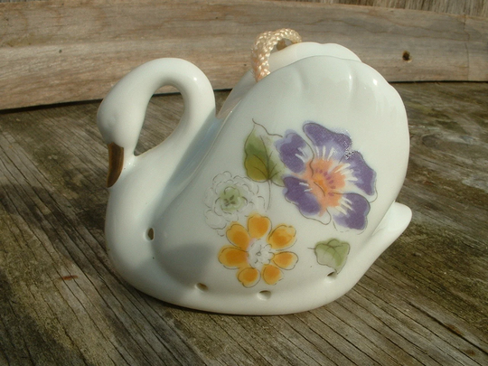 Vintage Swan Pomander Hanging Or Tabletop Shaker Refillable Potpourri Holder Floral Design Porcelain Ceramic Figurine Made in Japan