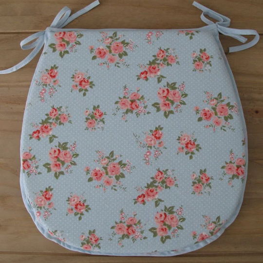 Set Of 4, 6 Or 8 Chantilly Rose Classic D Seat Pads, Chair Pads, Blue Printed Floral Kitchen Chair Pad. Bistro, Bar Patio Seat