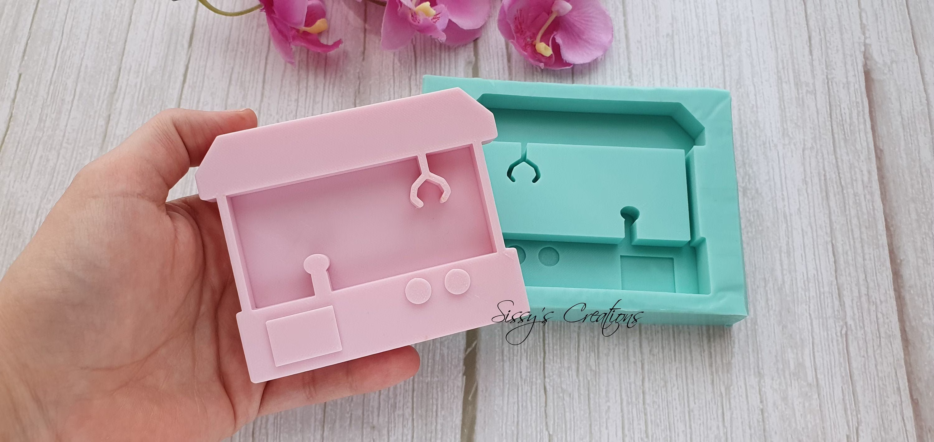 Big Claw Machine Shaker Mold, 10 cm, For Resin & Polymer Clay
