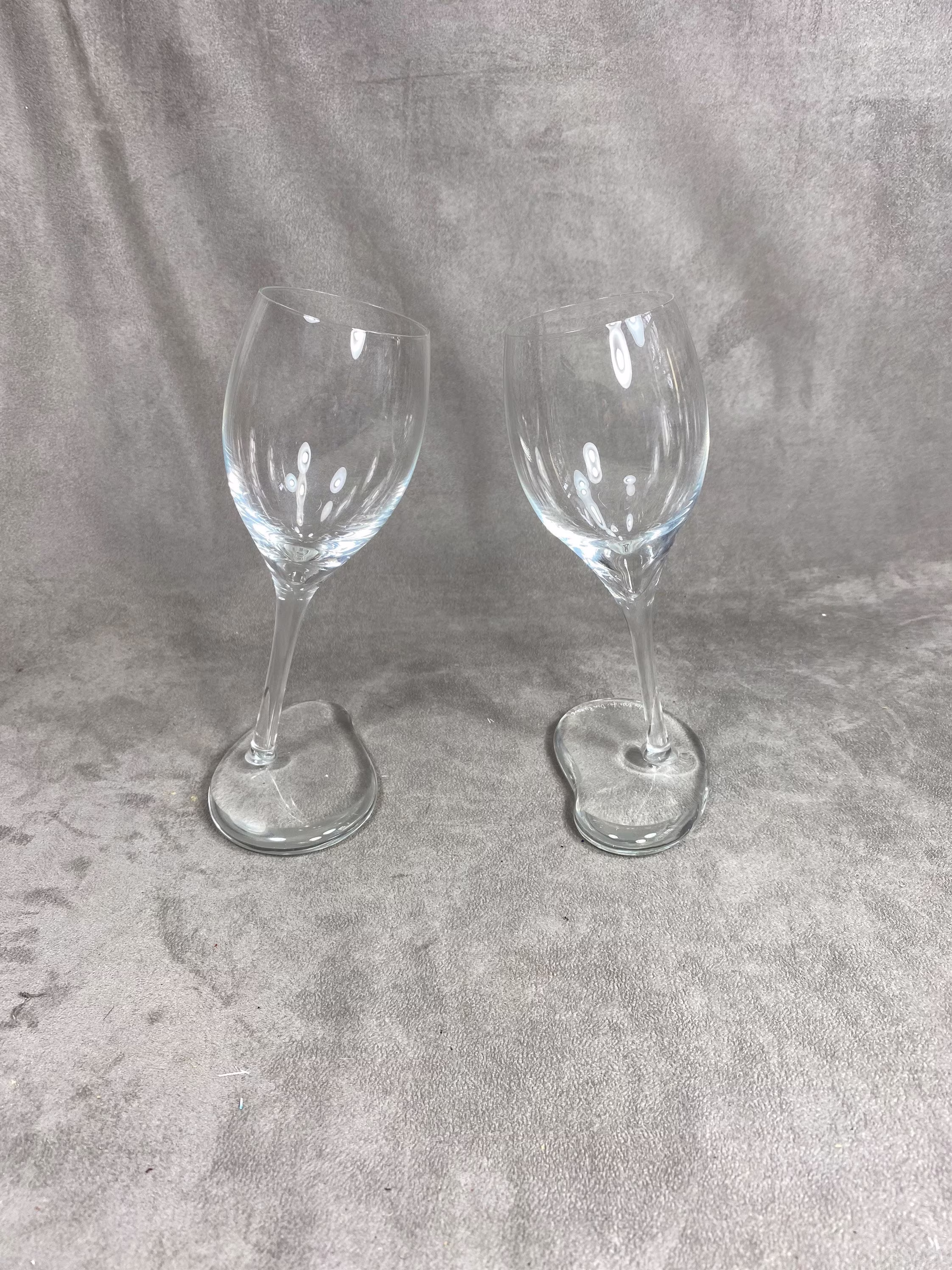 Very Rare 2 Beautiful Champagne Dom Ruinart Vintage Crystal Flutes By Maarten Baas