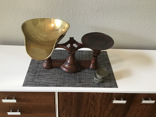 Antique Scale, Weight & Measure Balance Red Scale With Tray, Southwark Co, Camden Nj