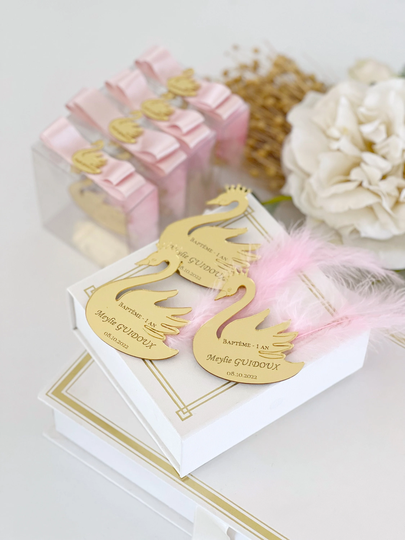 Personalized Gold Swan Magnet Gift, Baby Shower Favor For Guest in Box, Welcoming Favor, Theme Birthday Favors, Party Favors