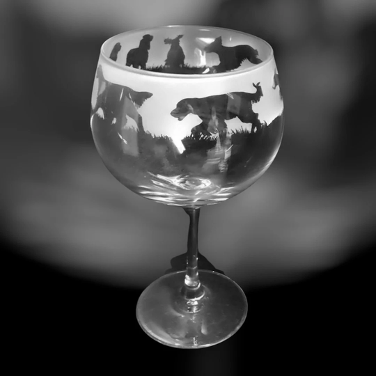 70Cl Glass Gin Balloon With Gordon Setter Frieze Design