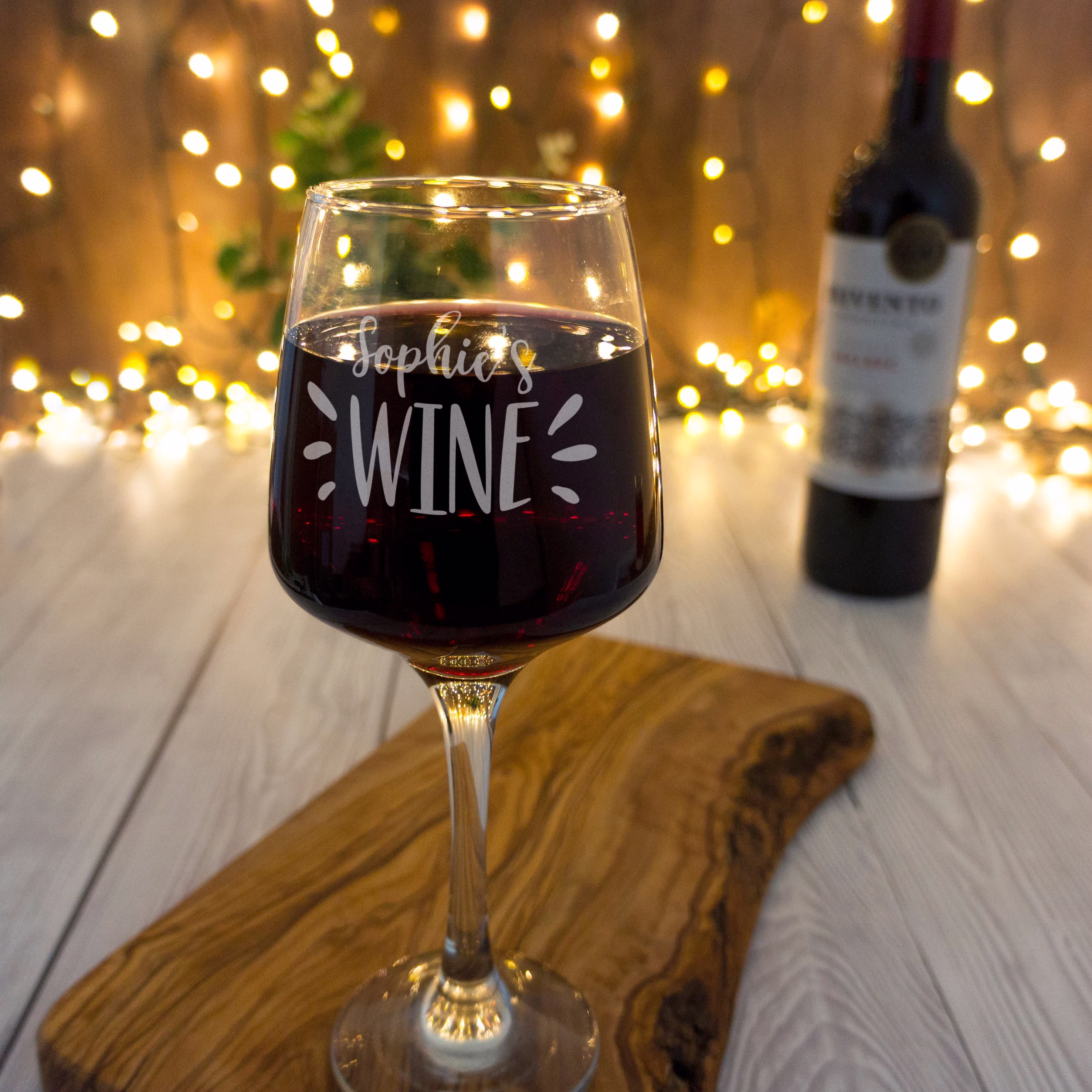 Mother's Day Glasses Personalised With Her Name. Red Wine Glass Gift For Mum On Mothers Day. Barware Glassware Home Present Mummy