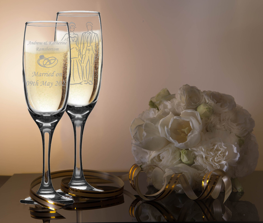 Personalised Engraved Wedding Day Gift Celebration Champagne Glass Flutes Bride & Groom Short Hair Design Gifts