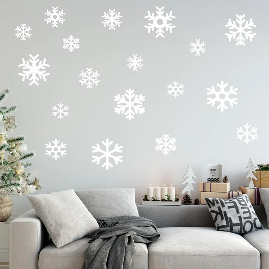 18 X Multi Size Snowflakes Christmas Wall Stickers Window Removable Decal Winter Decoration Fast UK Delivery