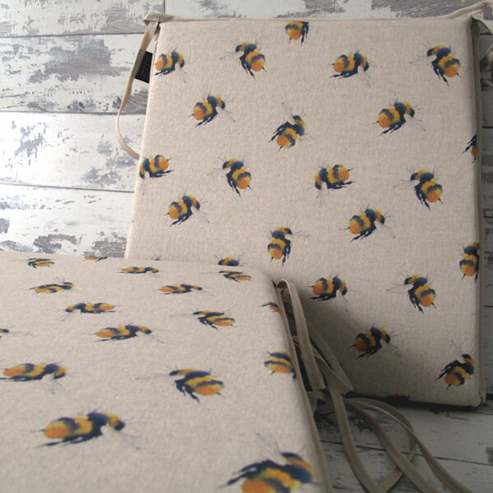 Set Of 4, 6 Or 8 Small Bees Reversible Tapered Seat Pads, Chair Multi Coloured Tapered Kitchen Chair Pad, Bistro, Bar, Patio Seat Pad