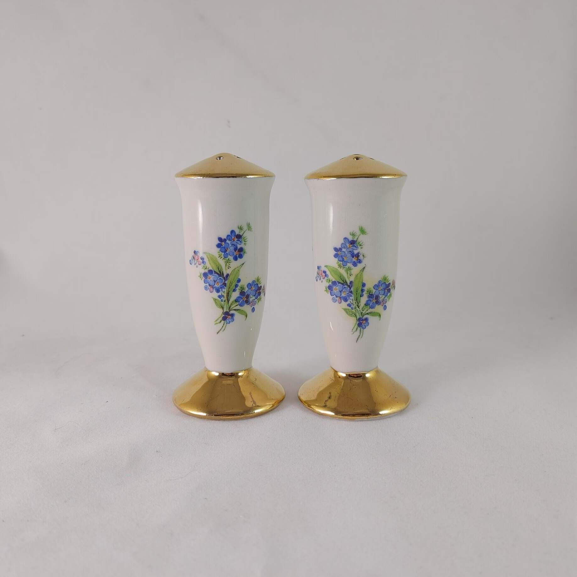 Vintage Holley Ross Salt & Pepper Shakers, Forget Me Not Blue Flowers, Floral Porcelain Gold Pottery