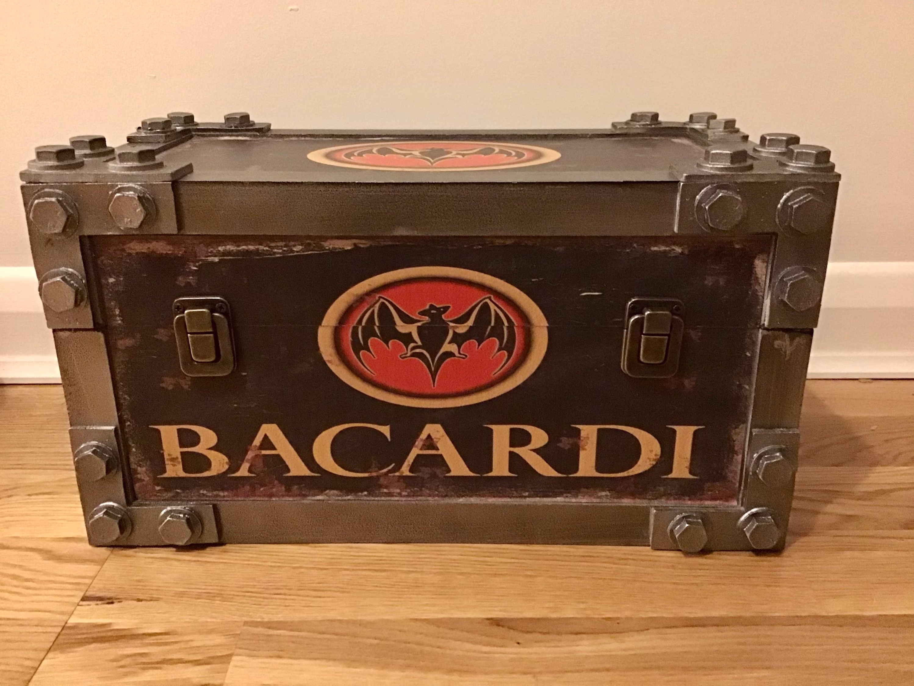 Bacardi Rum Vintage Style Storage Trunk. Lover Storage Box. Bar Room Decoration, Room Snacks Storage. Unique Gift