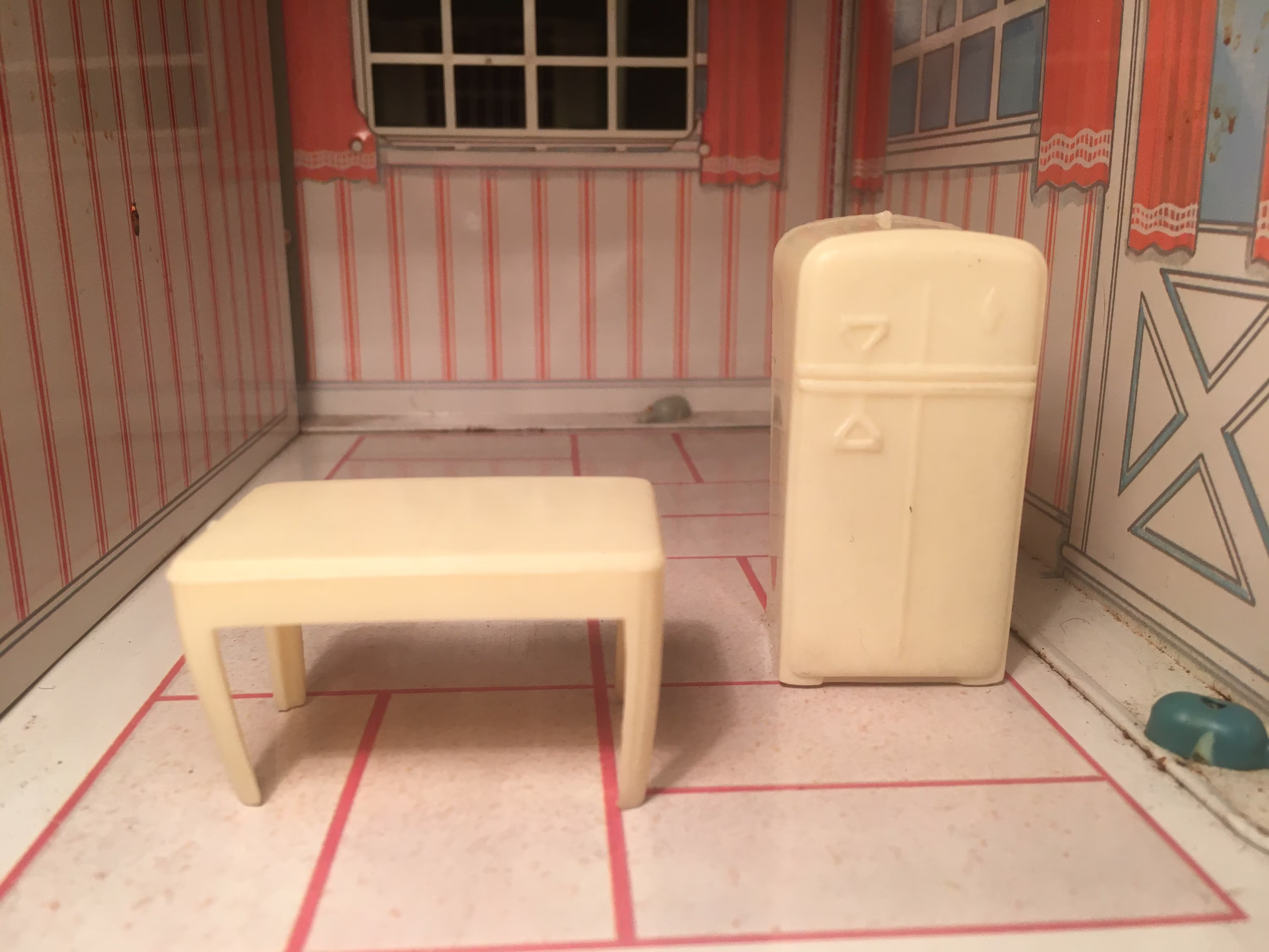 Vintage Tin Litho Dollhouse Refrigerator & Table Wolverine W Marx Dollhouse 1950S 1960S