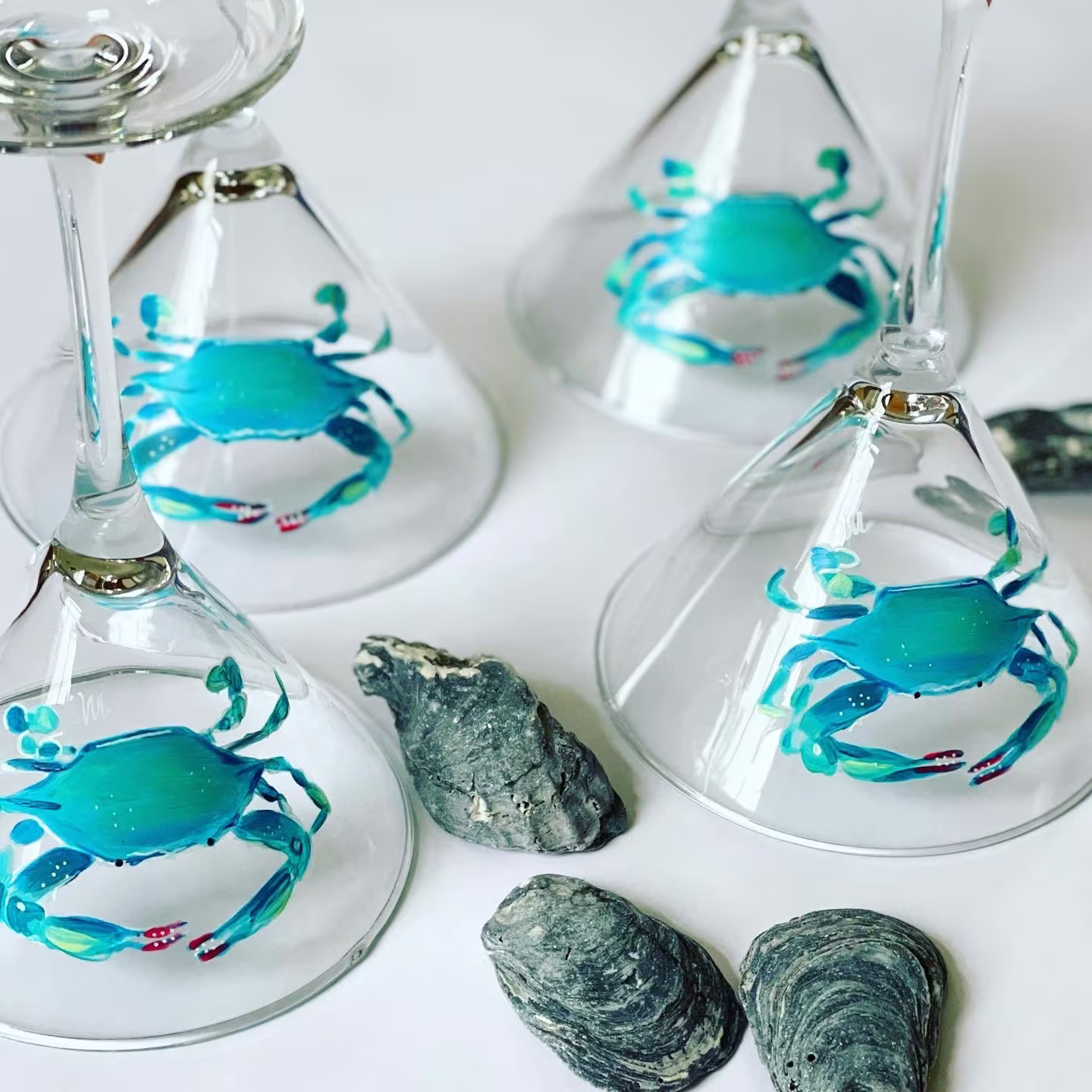 4 Light Pastel Stemmed Annapolis Blue Crab Bar Ware Chesapeake Liquor Martini Glassware Birthday Wedding Anniversary Home Kitchen Gift