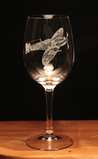 Spitfire Ww2 Airforce Aeroplane Aircraft Engraved Wine Glass Gift Present