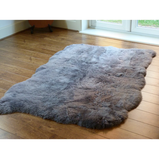 Rogan Sheepskin Grey Rug