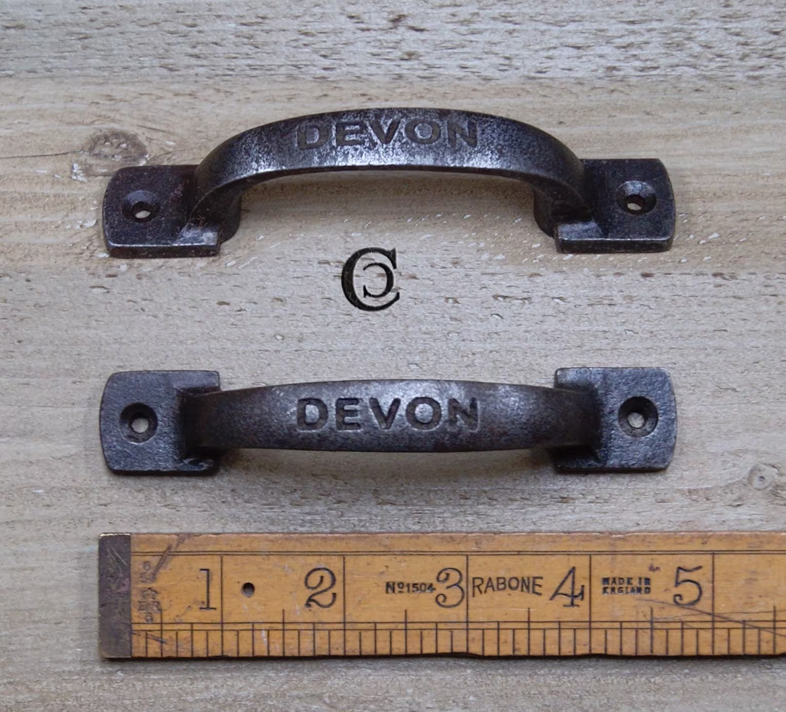 Devon 120mm Cast Iron Pull Handle Rustic Industrial Drawer Knob Pack Of 1 Or 10