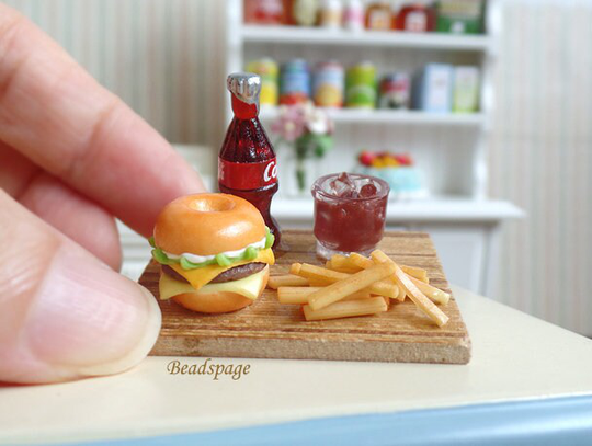 Dollhouse Miniature Food Burger Fries Drink Meal Set For Realpuki Pukipuki Calico-Critters 1/12 Scale Tiny Dolls | Not Playscale