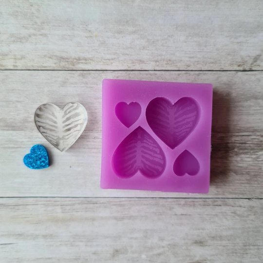 Dangle Earring Mold, 20mm Heart Rib Cage Resin Witchy Flexible Silicone Polymer Clay Supplies, Supplies
