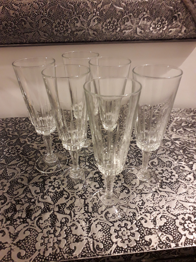 Set Of 6 Champagne Glasses Crystal Arcoroc French Lancer Excellent Condition No Chips 1970 Or 1980 Prosseco Mid Century Retro Kitch Vintage