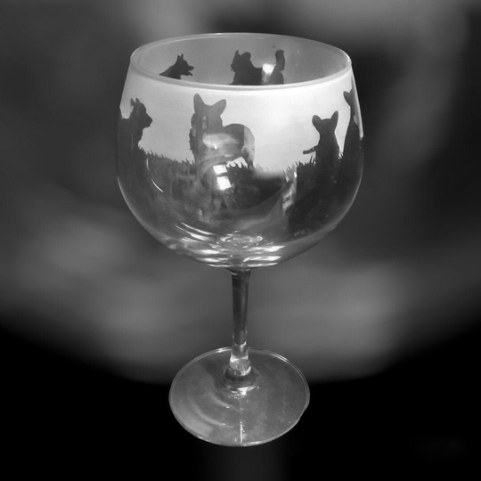 70Cl Glass Gin Balloon With Corgi Design