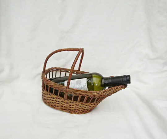 Vintage Woven Wicker Wine Basket Serving Braided Rattan Pouring Hang Holders