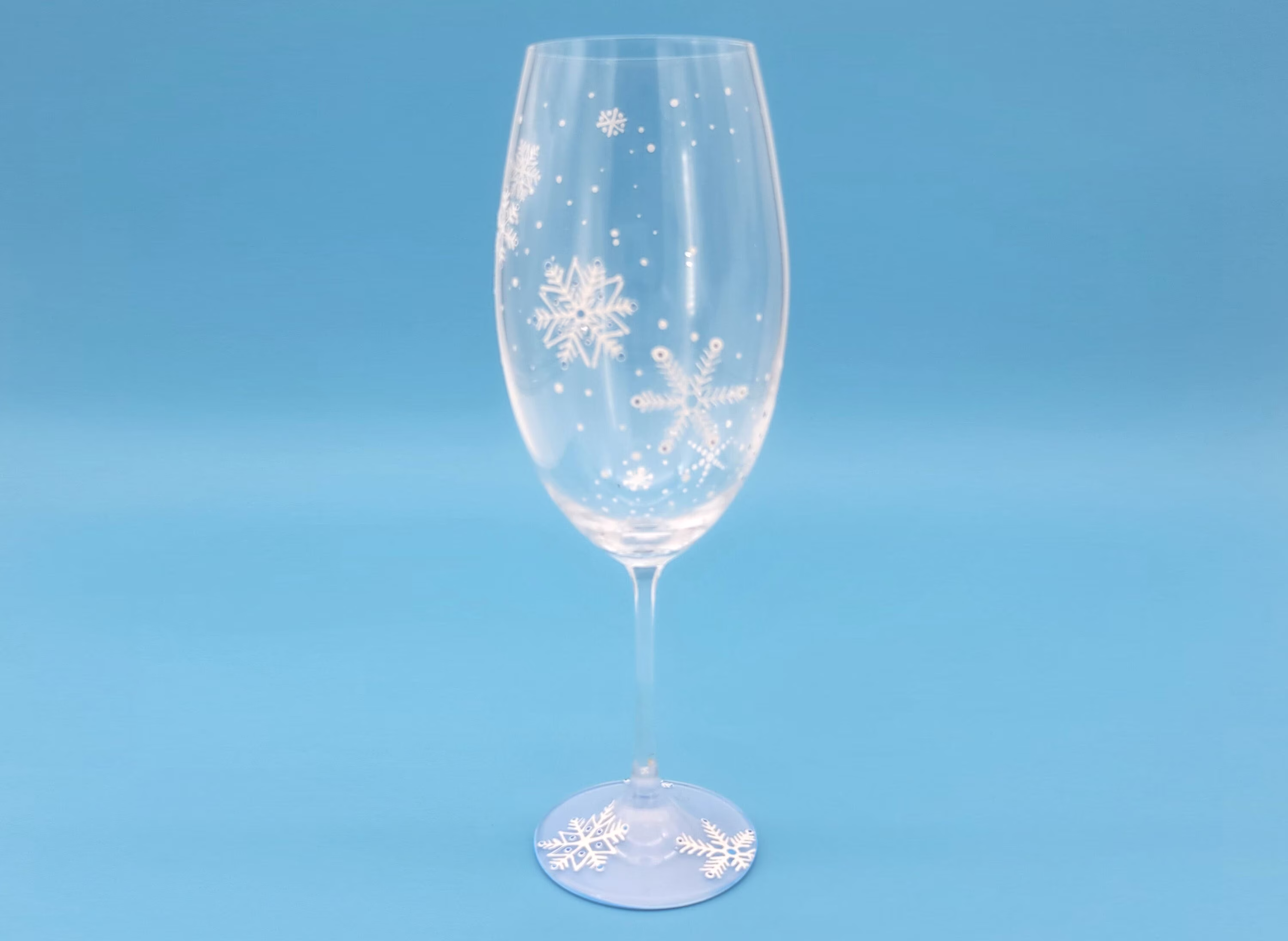 Tall Snowflake Wine Glass - Hand Painted White Snow Flakes With Blue Accents Winter Stemmed