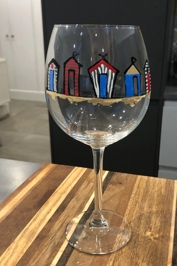 Hand Painted Wine Glass in Beach Hut, Sea Side Design. Can Be Personalised. Birthday, Holiday Home Decor Christmas Or Gift