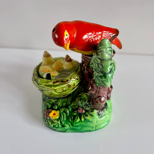 Kitsch Vintage Japanese Salt & Pepper Set. Nesting Bird Chicks