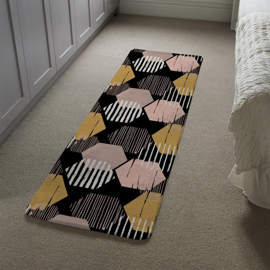 Knisely Hexagons Designer Shaggy Black/Yellow/Beige Rug