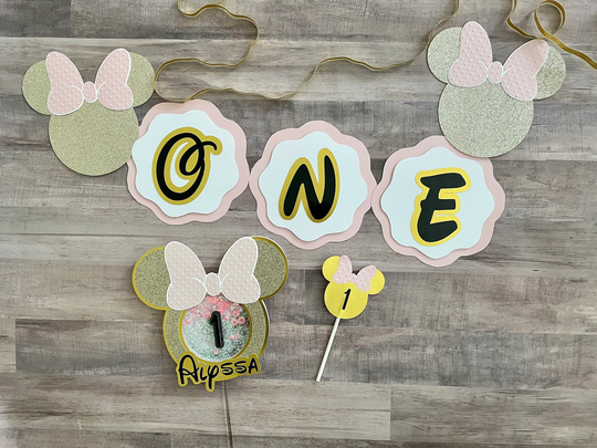 Minnie Magical Mouse Shaker Banner, Minnie Garland, Party Decor, Gold & Pink Wall Birthday Party, Theme