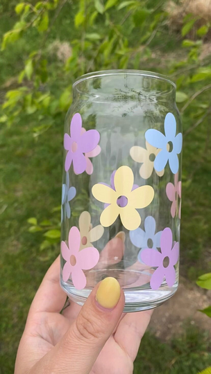 Colorful Flower Beer Can Glass| Floral Iced Coffee Drinkware| Mug| Drinking Daisy Glassware