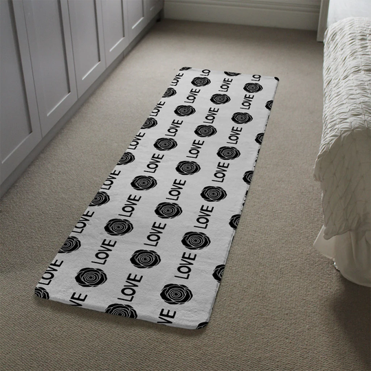 Kennewick Rose and Love Print Designer Shaggy Grey/Black Rug