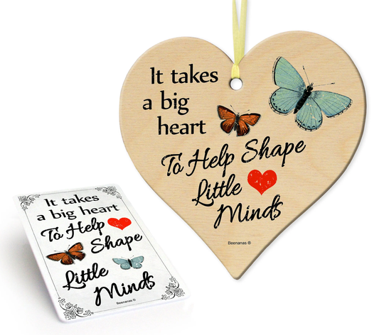 A Big Heart Little Minds Teacher Small Wooden Plaque, Sign & Fridge Magnet Gift Set Secret Santa Bundle