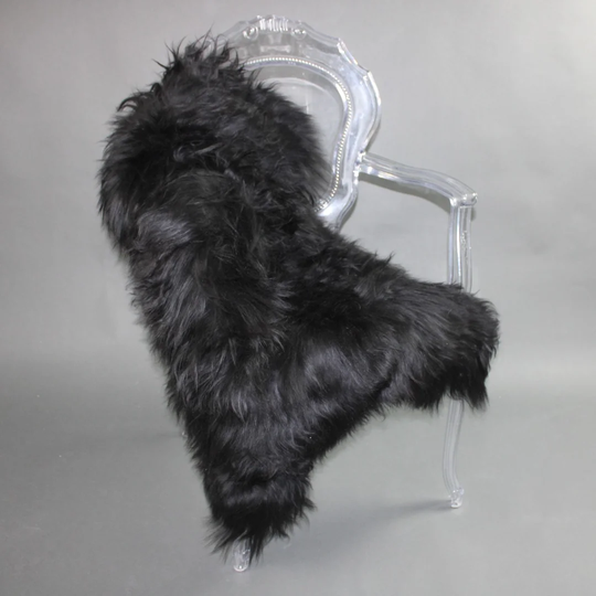 Mariah Sheepskin Black Rug