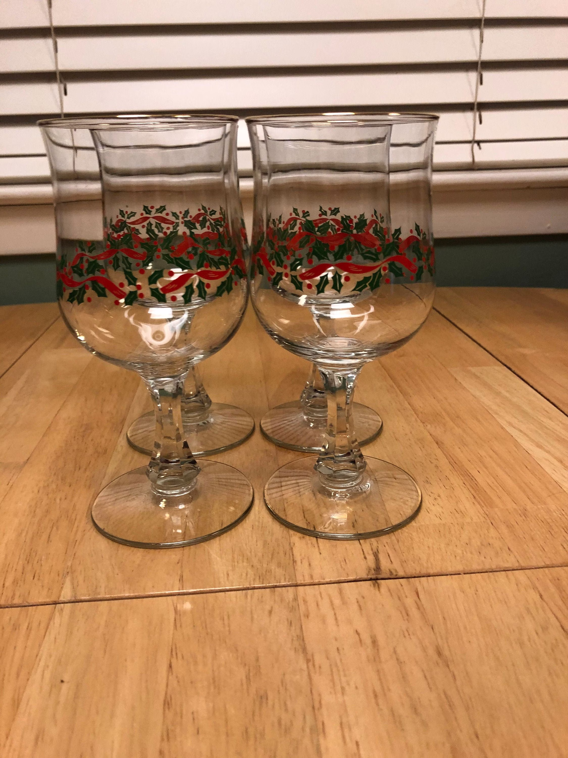 Vintage Christmas Glass Wine Glasses, Libbey Barware, Kitschy Arbys Kitch Glasses