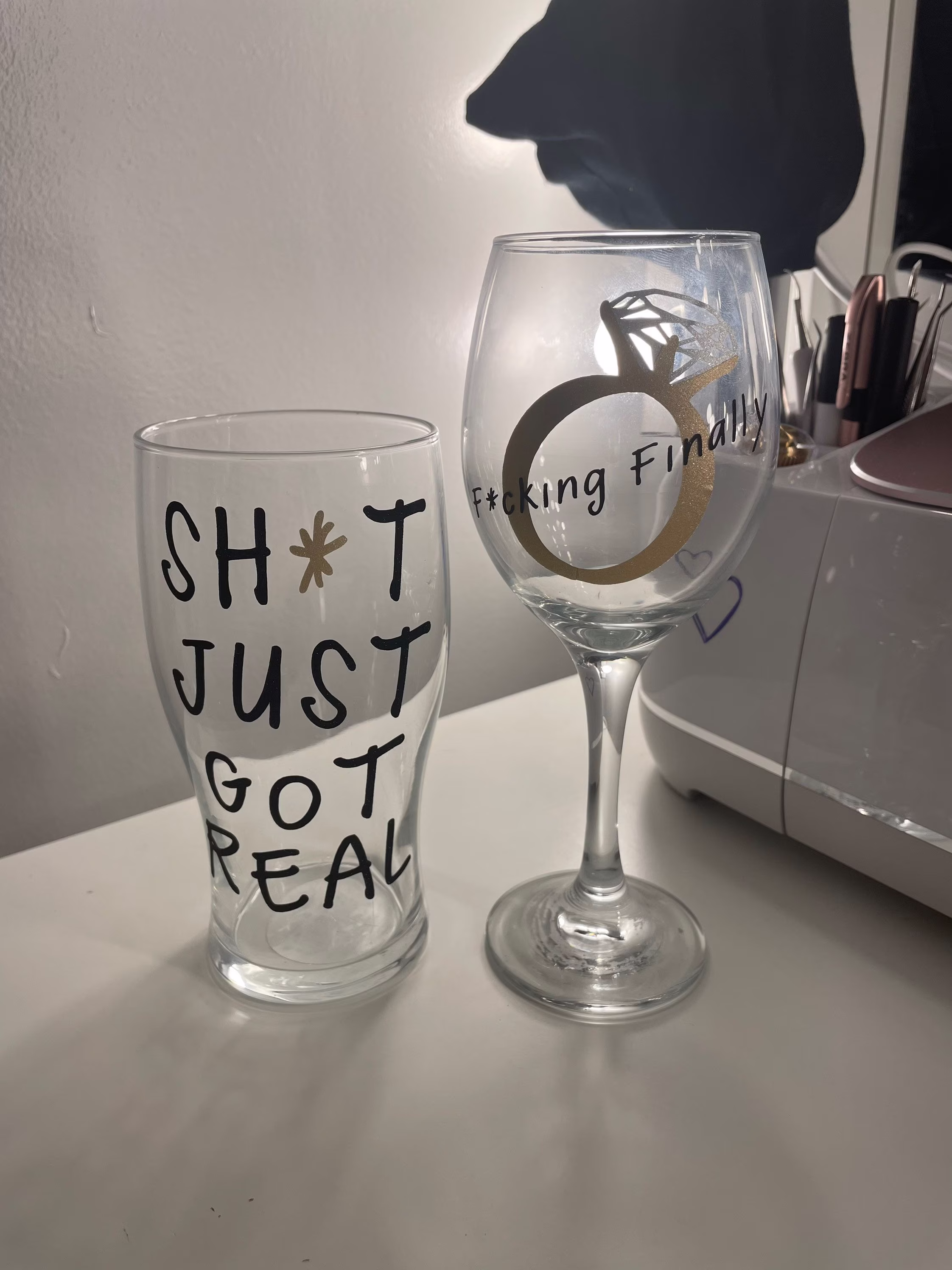 His & Her Engagement Glasses Set