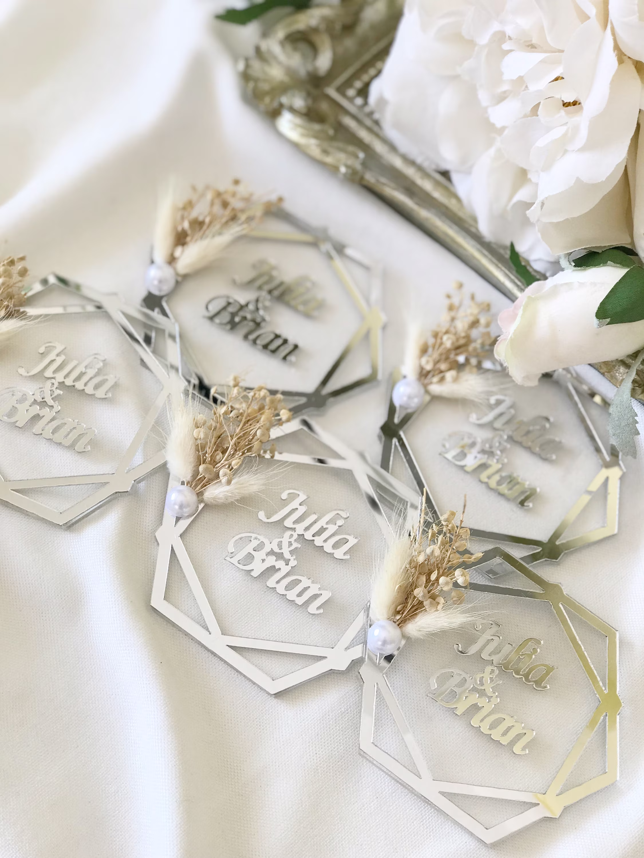 Silver Personalized Luxury Wedding Party Magnet Favors For Guests, Thank You Gift, Gifts in Bulk, Magnets Custom