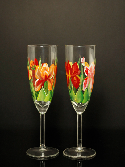 Parrot Tulip, Wine Goblets Champagne Flutes, Hand Painted